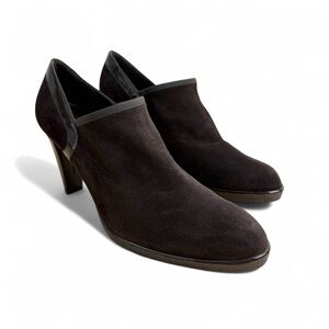 NEW Stuart Weitzman Chocolate Brown Suede Pumps Sz 7.5